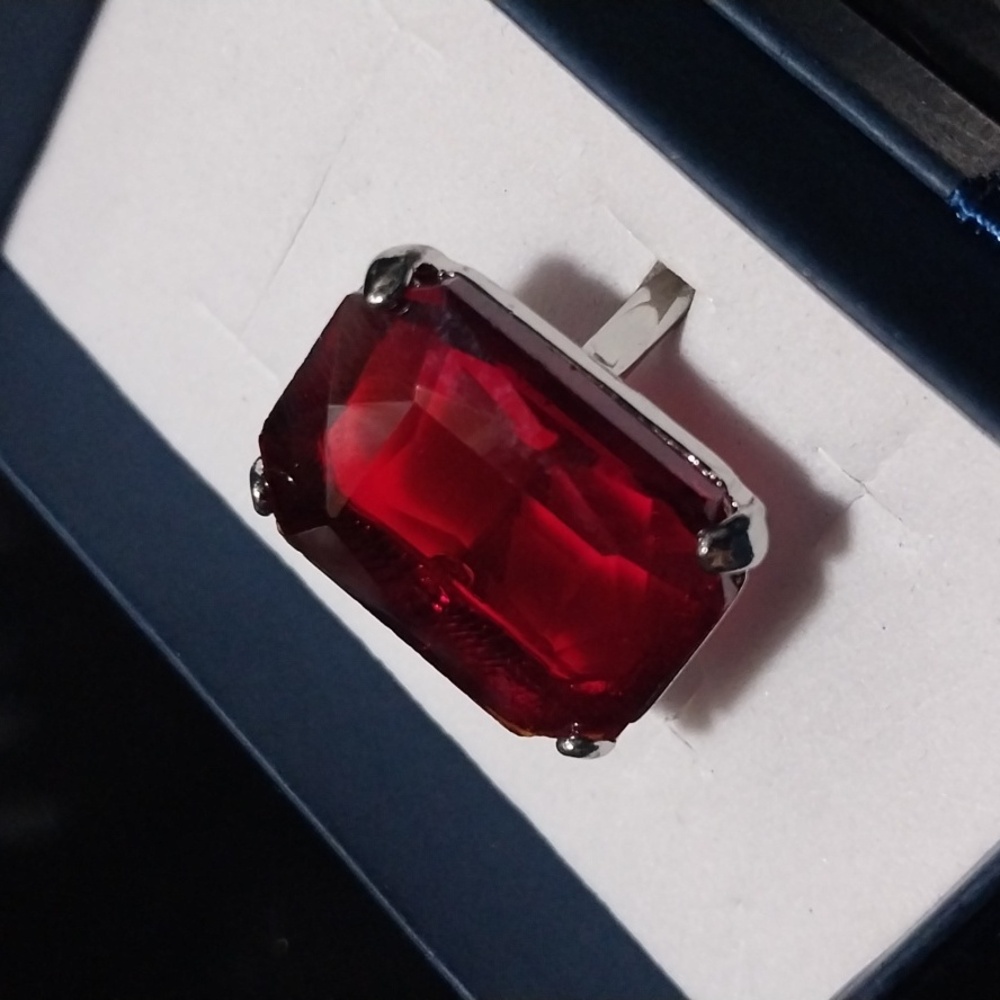 2/30$ Red And Silver Statement Ring With Bold Gem… - image 2